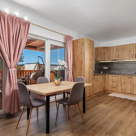 Rose Diamond - Cosy, Large, Family Mobile Home, Free Wifi And Parking Сasa de vacaciones