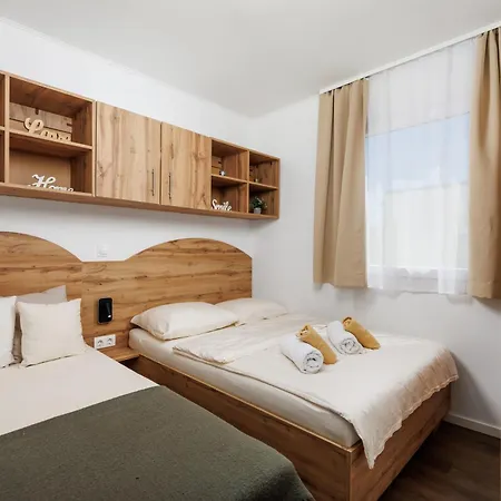 Rose Diamond - Cosy, Large, Family Mobile Home, Free Wifi And Parking
